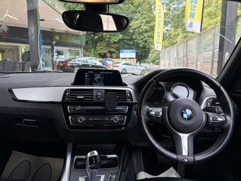 BMW 1 SERIES 1.5 118i M Sport Shadow Edition Auto 5dr