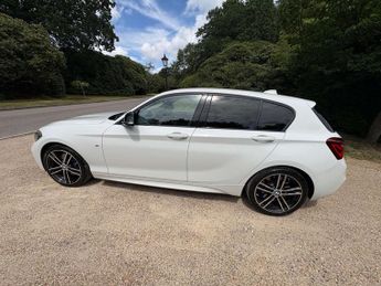 BMW 1 SERIES 1.5 118i M Sport Shadow Edition Auto 5dr