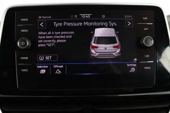 Volkswagen T-Roc 2.0 TSI R-Line SUV 5dr Petrol DSG 4Motion Euro 6 (s/s) (190 ps)