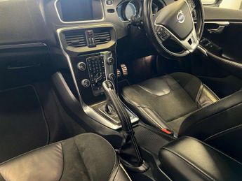 VOLVO V40 2.0 V40 R-Design Nav D3 Auto 5dr