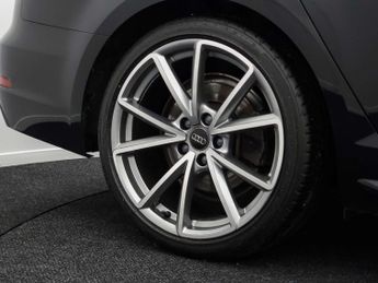AUDI A4 2.0 A4 S Line TDI Semi-Auto 5dr