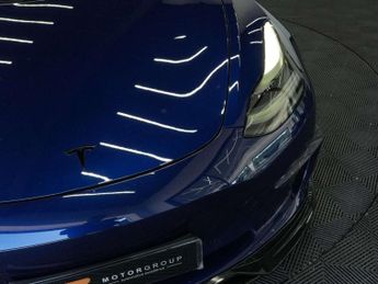 Tesla Model 3 Model 3 Long Range AWD 4WD 4dr