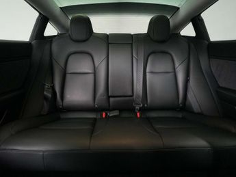 Tesla Model 3 Model 3 Long Range AWD 4WD 4dr