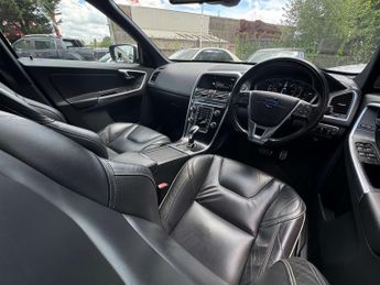 VOLVO XC60 2.4 XC60 R-Design Nav D5 AWD Auto 4WD 5dr