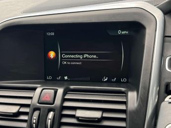 VOLVO XC60 2.4 XC60 R-Design Nav D5 AWD Auto 4WD 5dr