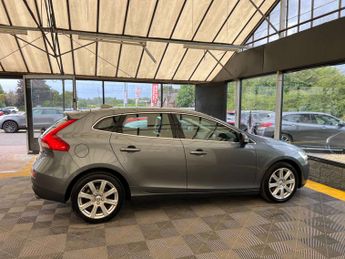 VOLVO V40 2.0 V40 Inscription D3 Auto 5dr