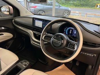 FIAT 500E 500e La Prima 3dr