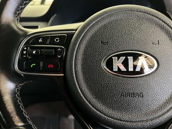 KIA NIRO 1.6 Niro 3 PHEV Semi-Auto 5dr