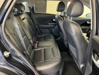 KIA NIRO 1.6 Niro 3 PHEV Semi-Auto 5dr