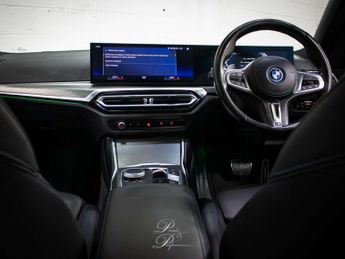 BMW 3 SERIES 2.0 330e M Sport Auto 5dr
