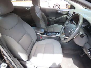 HYUNDAI IONIQ IONIQ Premium BEV 5dr