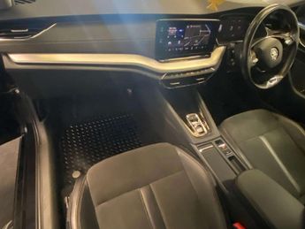 SKODA OCTAVIA 1.5 Octavia SE L TSI e-Tec MHEV S-A 5dr