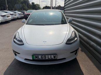 TESLA MODEL 3 Model 3 Standard Range + 4dr