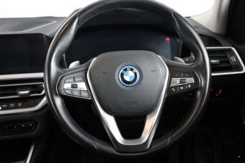 BMW 3 Series 2.0 330e 12kWh SE Pro Saloon 4dr Petrol Plug-in Hybrid Auto Euro