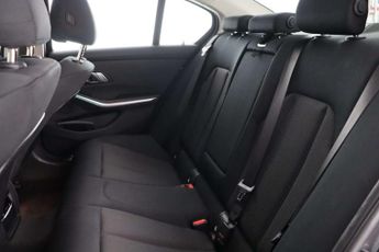 BMW 3 Series 2.0 330e 12kWh SE Pro Saloon 4dr Petrol Plug-in Hybrid Auto Euro