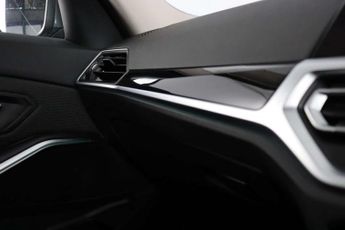 BMW 3 Series 2.0 330e 12kWh SE Pro Saloon 4dr Petrol Plug-in Hybrid Auto Euro