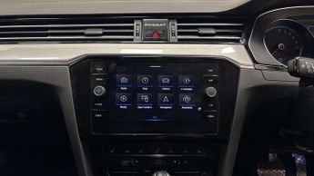 VOLKSWAGEN PASSAT 1.4 TSI 13kWh GTE Estate 5dr Petrol Plug-in Hybrid DSG Euro 6 (s