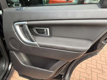 Land Rover Discovery Sport 2.0 TD4 Landmark SUV 5dr Diesel Auto 4WD Euro 6 (s/s) (180 ps)