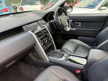 LAND ROVER DISCOVERY SPORT 2.0 TD4 HSE SUV 5dr Diesel Auto 4WD Euro 6 (s/s) (180 ps)