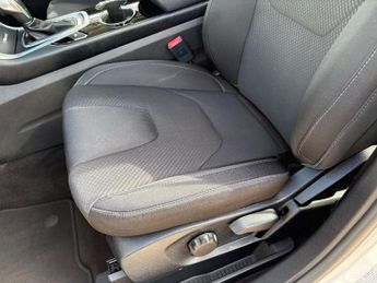 Ford EDGE 2.0 Edge Titanium TDCi Auto 4WD 5dr