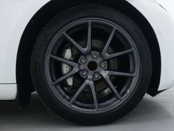 TESLA MODEL 3 Standard Range Plus Saloon 4dr Electric Auto RWD (241 bhp)