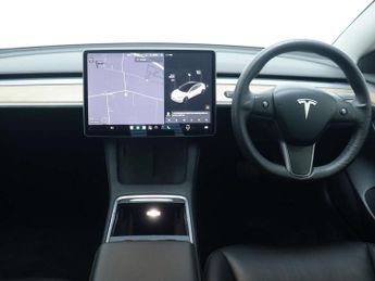 TESLA MODEL 3 Standard Range Plus Saloon 4dr Electric Auto RWD (241 bhp)