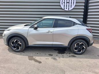 NISSAN JUKE 1.0 Juke N-Connecta DiG-T Semi-Auto 5dr