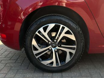 CITROEN C4 PICASSO 1.6 C4 Picasso Exclusive+ Airdream e-HDi Semi-Auto 5dr