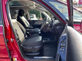 CITROEN C4 PICASSO 1.6 C4 Picasso Exclusive+ Airdream e-HDi Semi-Auto 5dr