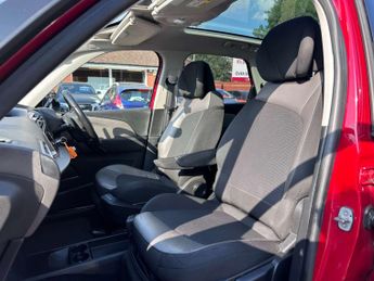 CITROEN C4 PICASSO 1.6 C4 Picasso Exclusive+ Airdream e-HDi Semi-Auto 5dr