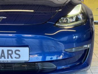 TESLA MODEL 3 Model 3 Long Range AWD 4WD 4dr