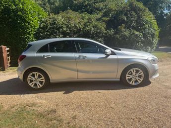 MERCEDES-BENZ A-CLASS 2.1 A 200 D Sport Premium+ Auto 5dr