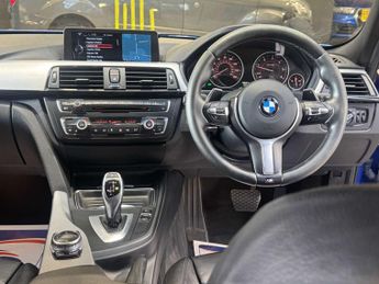BMW 3 SERIES 2.0 320d M Sport Auto 4dr
