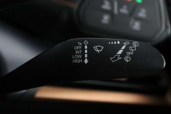 CUPRA Born 58kWh V1 Hatchback 5dr Electric Auto (204 ps)