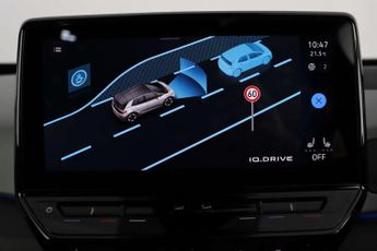 Volkswagen ID.3 Pro 58kWh Family Hatchback 5dr Electric Auto (145 ps)