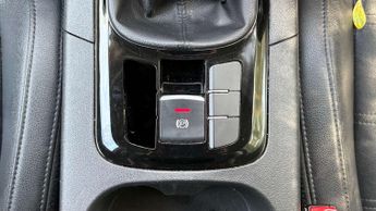 MG GS 1.5 TGI Exclusive SUV 5dr Petrol Manual Euro 6 (s/s) (160 ps)