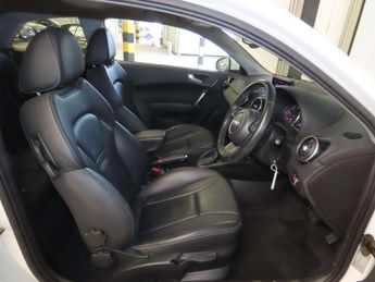 AUDI A1 1.6 A1 Sport TDI Semi-Auto 3dr