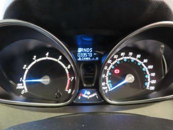 FORD FIESTA 1.6 Fiesta Zetec Auto 5dr