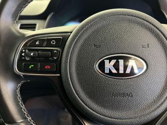 KIA NIRO 1.6 Niro 2 Semi-Auto 5dr