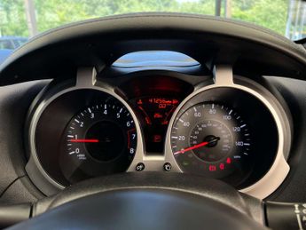NISSAN JUKE 1.6 Juke Tekna CVT 5dr