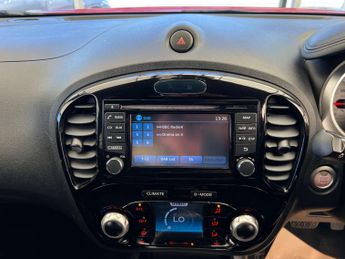 NISSAN JUKE 1.6 Juke Tekna CVT 5dr
