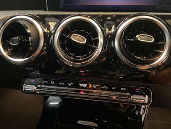 MERCEDES-BENZ A-CLASS 1.3 A 200 AMG Line Executive Auto 5dr