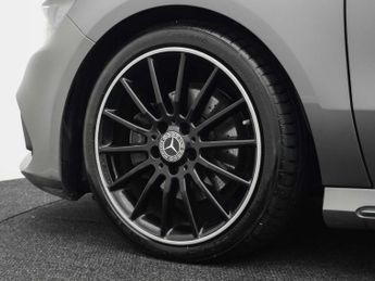 MERCEDES-BENZ A-CLASS 1.6 A 180 AMG Line Auto 5dr