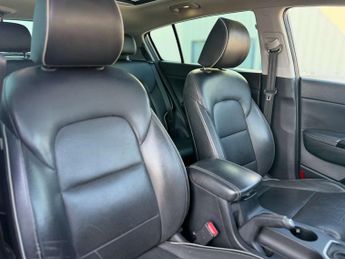 Kia Sportage 1.7 Sportage 3 CRDi ISG Semi-Auto 5dr