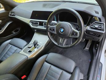 BMW 3 SERIES 2.0 318d M Sport Auto 5dr