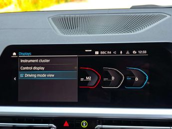 BMW 3 SERIES 2.0 318d M Sport Auto 5dr