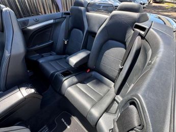 MERCEDES-BENZ E-CLASS 2.1 E220 AMG Sport CDi Auto 2dr