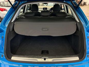 AUDI Q3 2.0 Q3 Sport TDI Quattro Semi-Auto 4WD 5dr