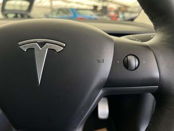 TESLA MODEL 3 Model 3 Performance AWD 4WD 4dr