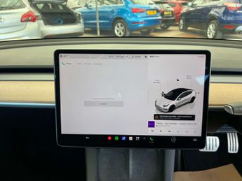 TESLA MODEL 3 Model 3 Performance AWD 4WD 4dr